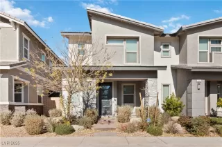 Photo #1: 2734903 Listing 