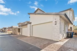 Photo #3: 2734903 Listing 