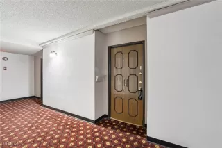 Photo #2: 2734910 Listing