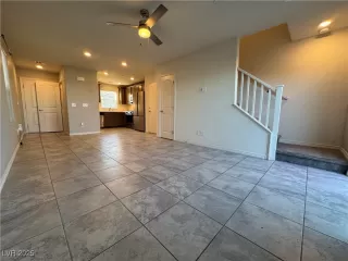 Photo #3: 2734977 Listing 