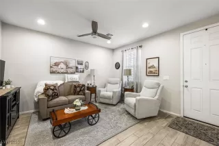 Photo #4: 2735028 Listing 