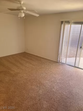 Photo #6: 2735040 Listing 