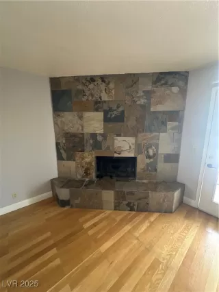 Photo #3: 2735076 Listing 