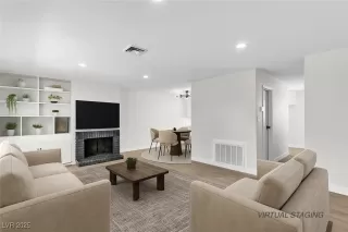 Photo #3: 2735152 Listing 