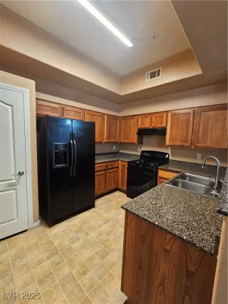 Photo #6: 2735173 Listing 