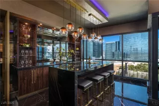 Photo #6: 2735187 Listing 