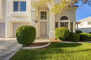 Photo #2: 2735188 Listing 