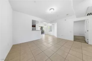 Photo #4: 2735209 Listing 