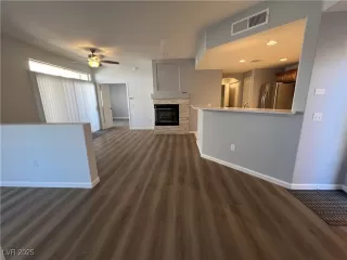 Photo #4: 2735232 Listing 