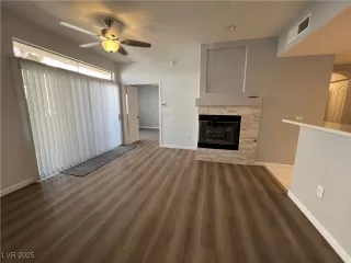 Photo #6: 2735232 Listing 