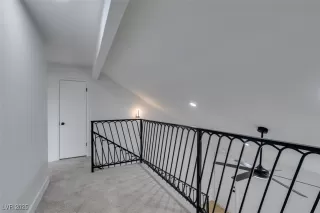 Photo #2: 2735318 Listing