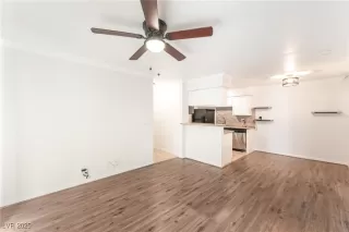 Photo #2: 2735348 Listing 