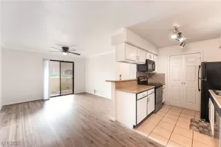 Photo #5: 2735348 Listing 