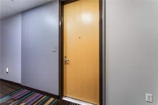 Photo #5: 2735386 Listing 