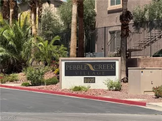 Photo #5: 2735447 Listing