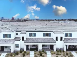 Primary Photo for MLS#: 2735516