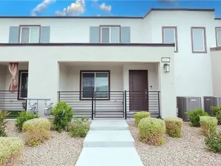 Photo #1: 2735516 Listing 