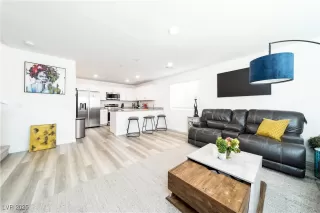 Primary Photo for MLS#: 2735532