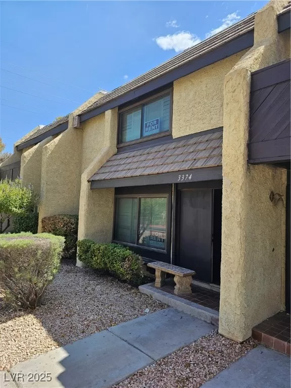 MLS: 2735535 Condo For Sale