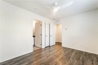 Photo #4: 2735574 Listing