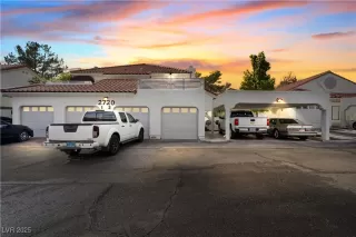 Photo #1: 2735624 Listing