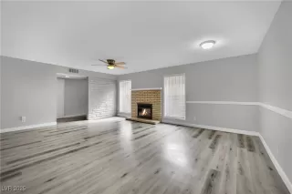 Photo #5: 2735668 Listing