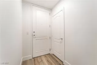 Photo #5: 2735673 Listing