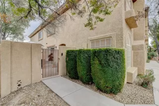 Photo #3: 2735696 Listing 