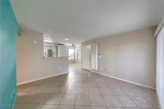 Photo #6: 2735771 Listing 