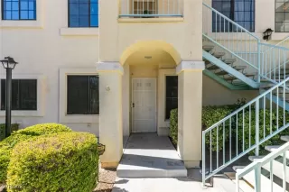 Photo #4: 2735774 Listing