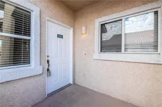 Photo #2: 2735810 Listing 