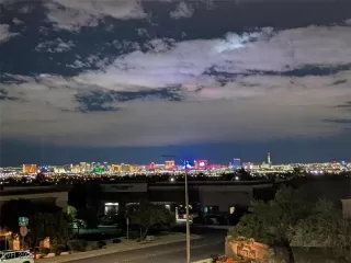 More Details about MLS # 2735817 : 2305 WEST HORIZON RIDGE PARKWAY 224