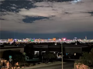 Photo #3: 2735817 Listing 