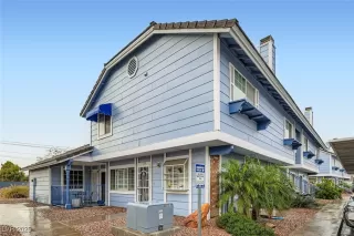 Photo #1: 2735833 Listing 