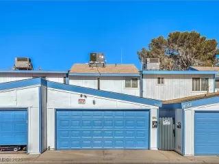 Primary Photo for MLS#: 2735837