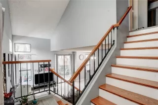 Photo #4: 2735870 Listing 