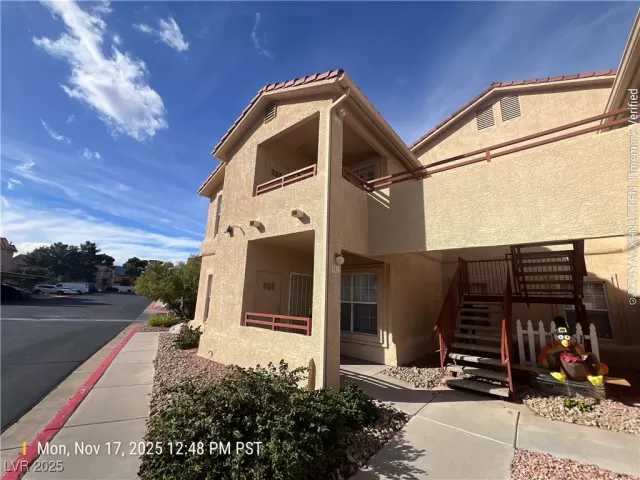 MLS: 2735878 Condo For Sale