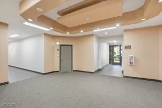 Photo #2: 2735904 Listing 