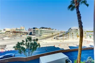 Photo #1: 2735920 Listing 