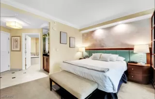 Photo #2: 2735949 Listing 