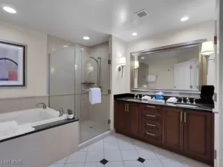 Photo #6: 2735949 Listing 