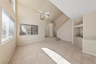 Photo #6: 2735989 Listing 