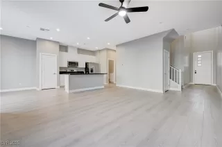 Photo #6: 2736016 Listing