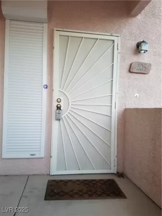 Photo #6: 2736053 Listing 