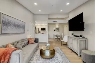 Photo #6: 2736065 Listing 