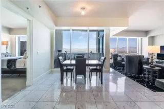 Photo #4: 2736086 Listing 