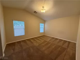 Photo #6: 2736090 Listing 