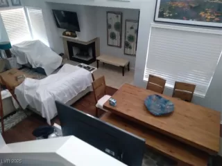 Photo #3: 2736091 Listing 