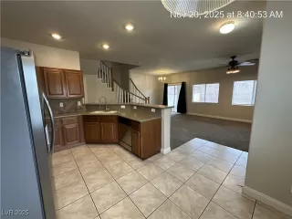 Photo #3: 2736112 Listing 