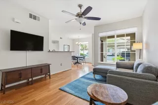 Photo #2: 2736117 Listing 